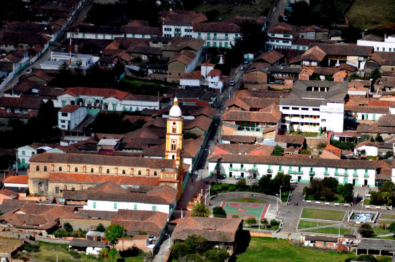 El Cocuy Hotel Museo La Posada Del Molino מראה חיצוני תמונה